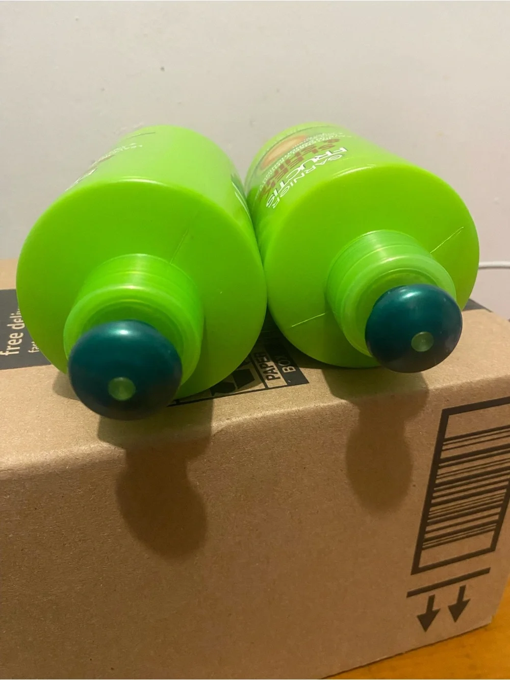 Garnier Fructis Sleek & Shine Leave-In Conditioning Cream - Bright Green
